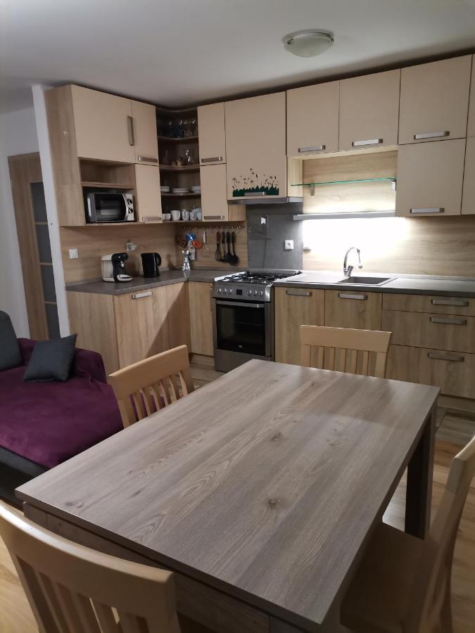 Apartman Family S Vyhladom Na Choc Лучки Екстер'єр фото